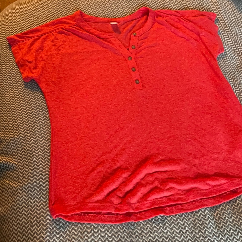 Women’s tshirt